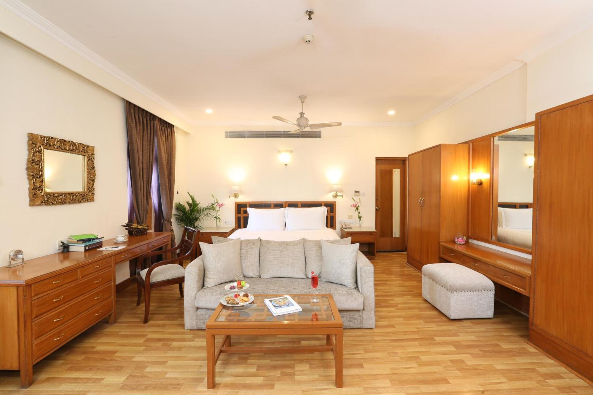 Ambassador, New Delhi - Ihcl Seleqtions Hotell Eksteriør bilde